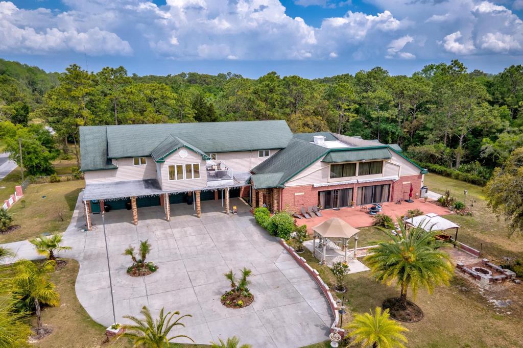 Luxurious B&B and Wedding venue with pool HOMOSASSA SPRINGS, FL Inn