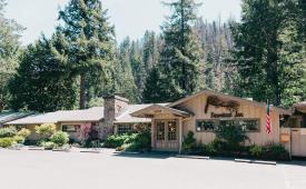Steamboat Inn - Price Reduced!: 
