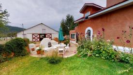 Totem Ranch: Main House