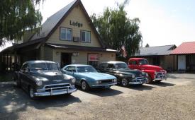 Birch Glen Lodge - SOLD!: Property Photo