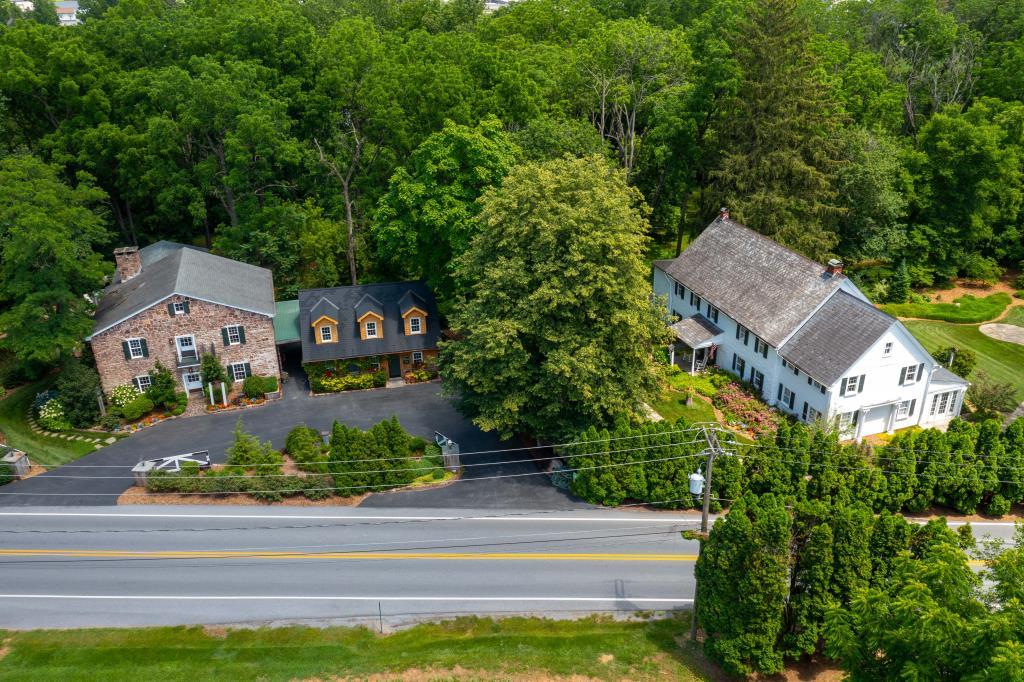 Beautiful Event Venue Denver, PA Inn for Sale