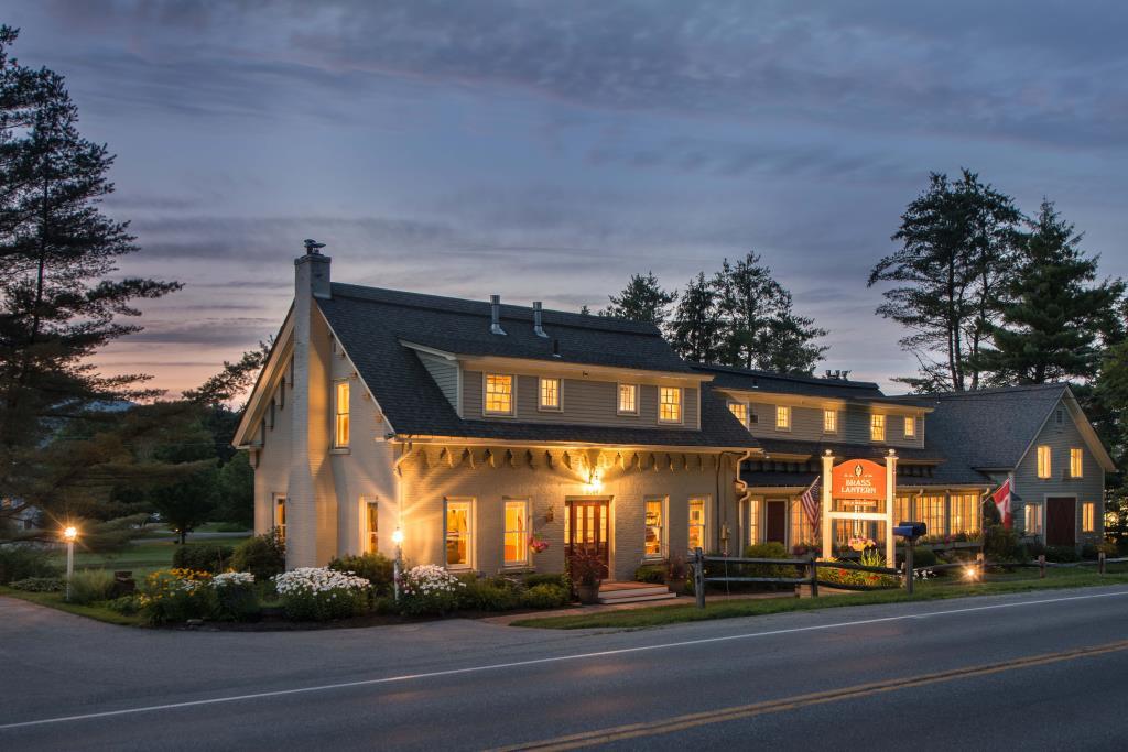 Brass Lantern Inn Stowe, VT Inn for Sale