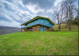 Treat's Lodge - Kingston, AR: Main Lodge