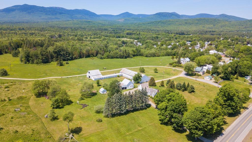 Sugarloaf Area Property Kingfield, ME Inn for Sale