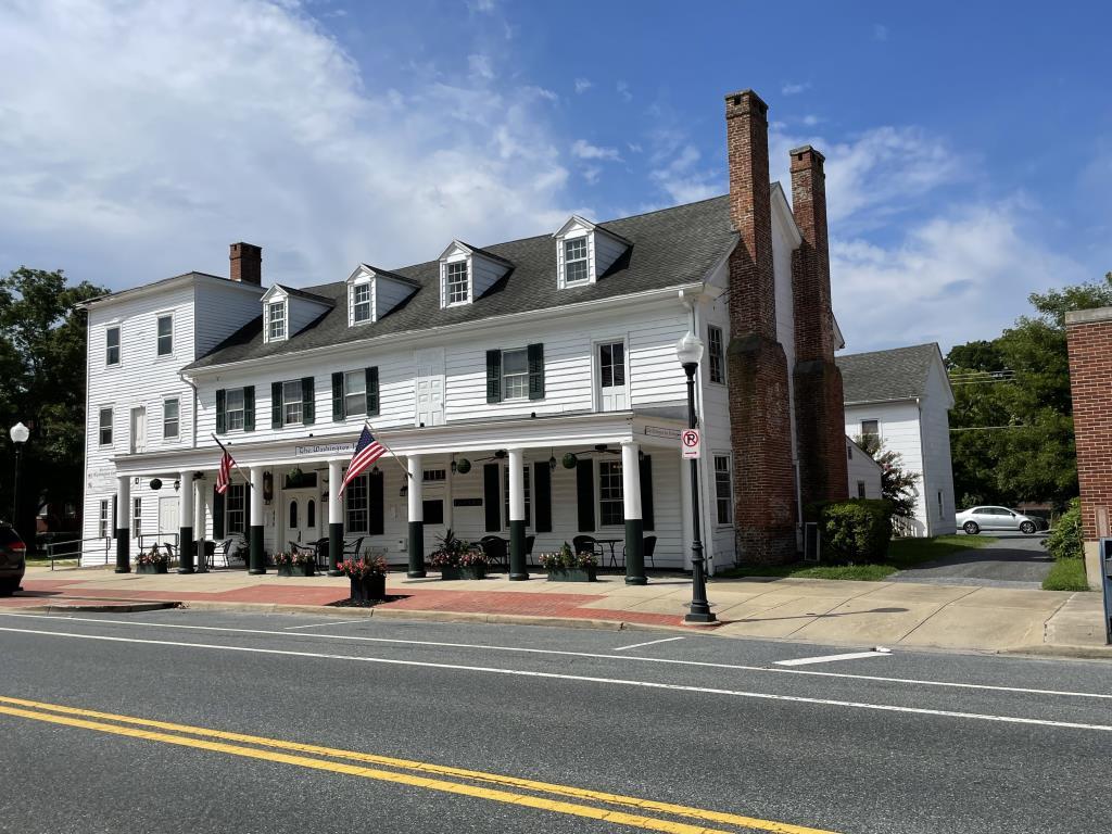 Washington Inn & Tavern Princess Anne, MD Inn for Sale