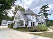 Barncastle Hotel