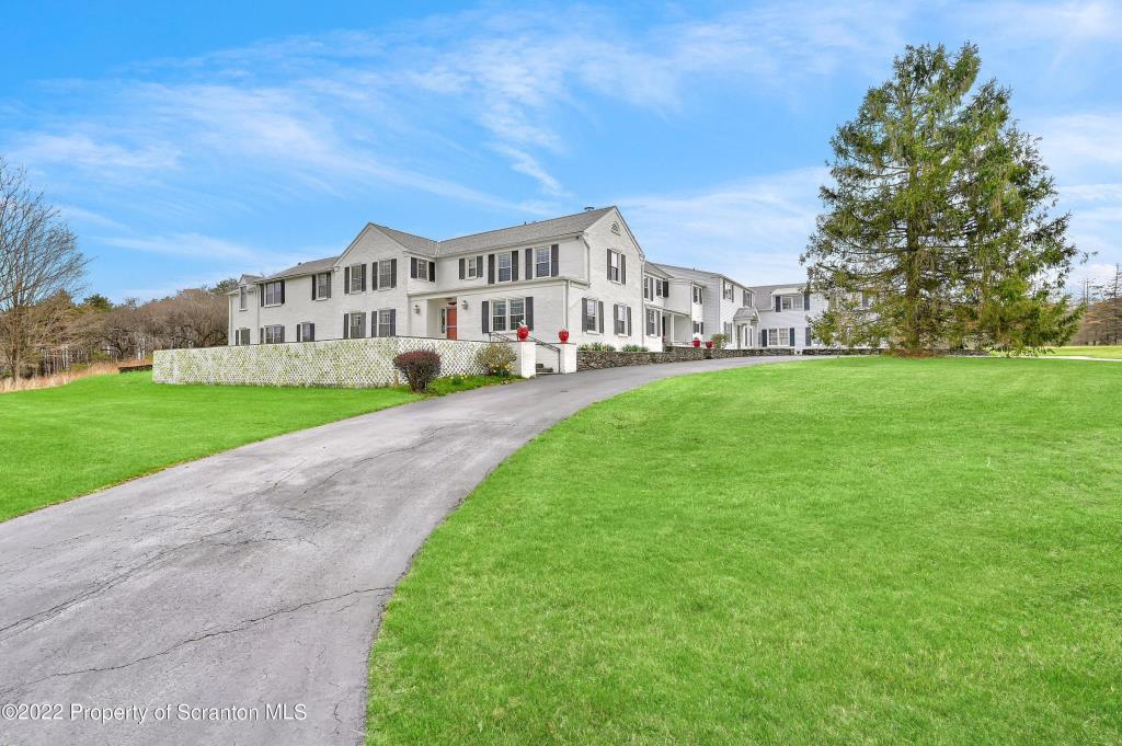 Lily Lake B&B Waverly, PA Inn for Sale