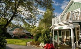 1906 Pine Crest Inn: 