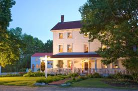 The Wakefield Inn & Restaurant: The Wakefield Inn & Restaurant
