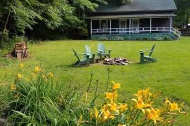 Rental Cabins in the Mountains of North Carolina: Welcome to Cabins at Healing Springs