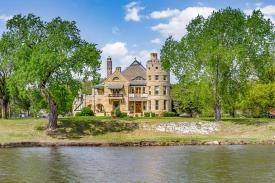 The Castle Inn Riverside: 