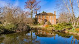 Estate Auction - c.1812 Manor Home on Nearly 400Ac: 