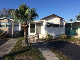 Jamar (South) RV Resort B&B Mobile Homes: Park Model residence