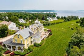 Captain Nickels Inn: 