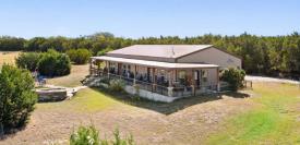 Wild Currant Farm: Aerial of backyard