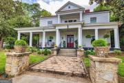 The Veranda Historic Inn