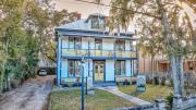 1001 Nights Historic Bed & Breakfast