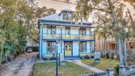 1001 Nights Historic Bed & Breakfast: 