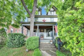 Black Lantern Inn: Profitable B&B For Sale