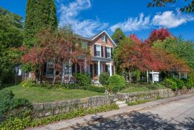 Miss Murphy's Guest House: 