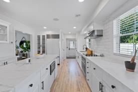 Mystic Short-term/Long-term Rental Property: Penthouse Suite Kitchen