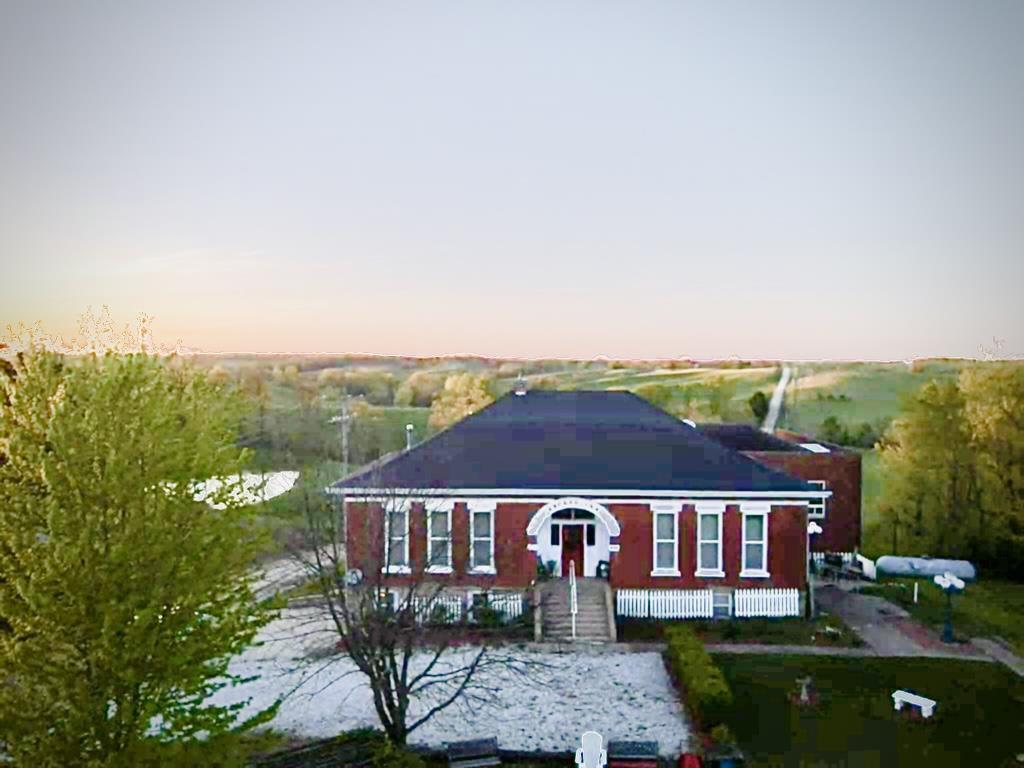 Recess Inn Bed and Breakfast Ethel, MO Inn for Sale