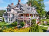 Grand Historic Berkshire Village Inn