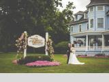 Lakefront Country Inn near Saugatuck MI 