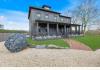 North Fork Wine Country Authentic Farmhouse: 
