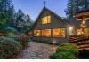 Eagle Rock Lodge: Lodge Side