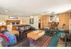 Eagle Rock Lodge: Suite Living Room
