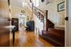 138 Main Street East: 