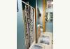 Caribou Cabins: The upper level bathroom with shower