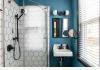 The Mercury Inn, Portland, Maine: Bathroom at the Mercury Inn