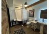 St James Hotel: 