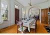 Hamilton House Bed & Breakfast: 328 W Main St
