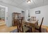 Hamilton House Bed & Breakfast: 328 W Main St