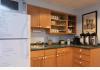 Maple Hill Farm Inn and Conference Center: Common Guest Kitchen always available