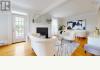 Mahone Bay Bed and Breakfast: Livingroom