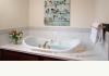 Foxfield Inn: guest bath 1