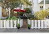 Inn on Turner: Courtyard