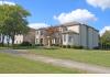 Rabbit Creek Bed and Breakfast: side of house