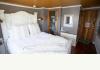 Boat B&B on the Oregon Coast: 