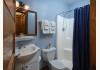 Keystone Inn: guest bath 1