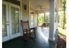 Chateau D' Terre Bed & Breakfast: Porch