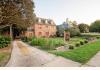 Colonial Williamsburg Inn for Sale : Exterior Image of Virginia Inn for sale