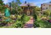 Pettigru Place Bed and Breakfast: exterior view