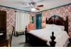 Sara's Inn: Queen Room