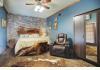 Sara's Inn: Man Cave Bedroom