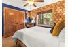 Famous "Engen Hus" Bed & Breakfast: 
